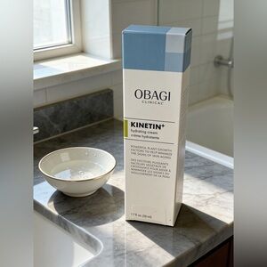 Obagi Clinical Hydrating Cream morning or night